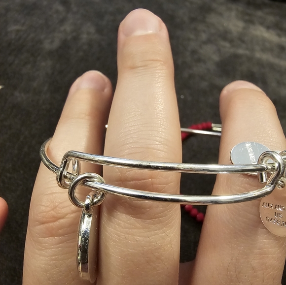 Set of 2 Alex and Ani bangles - Picture 6 of 6